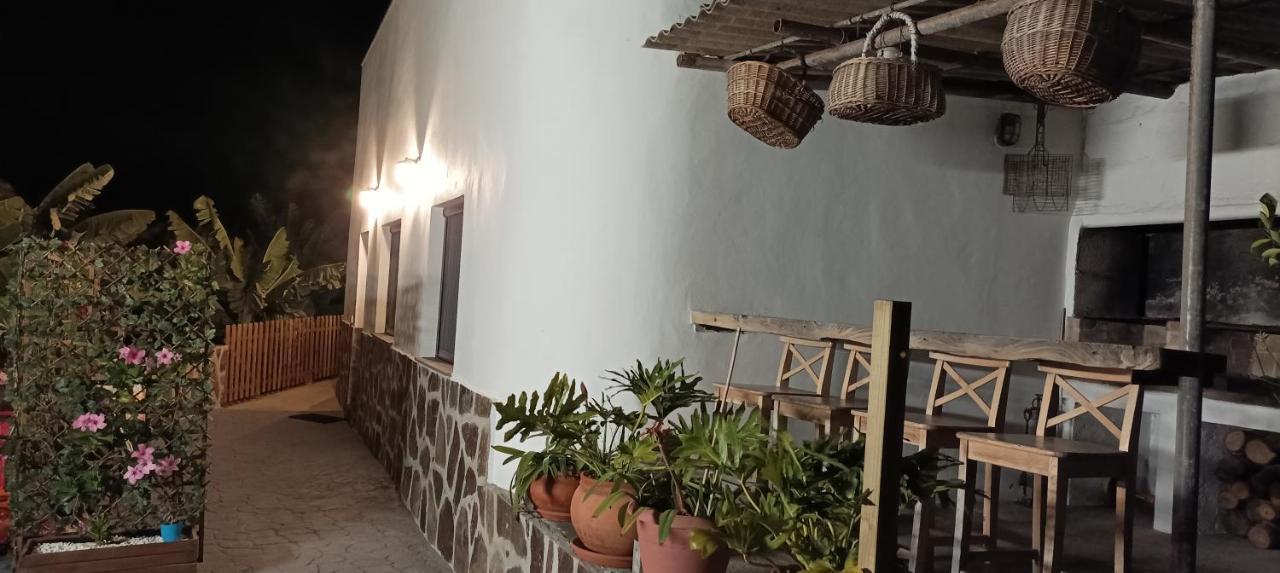 Independent House In Rural Setting Apartment La Orotava Bagian luar foto